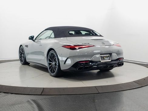 Used 2022 Mercedes-Benz SL 63 AMG 4MATIC image 31