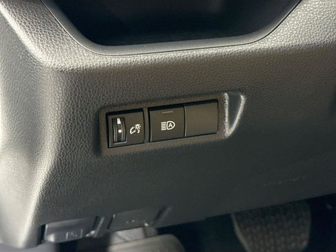 Certified 2025 Toyota RAV4 LE FWD image 15