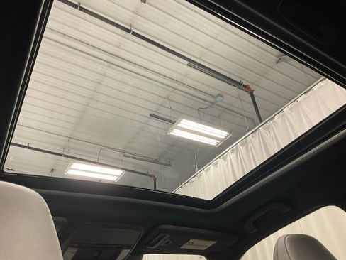 New 2026 Subaru Forester Limited image 32