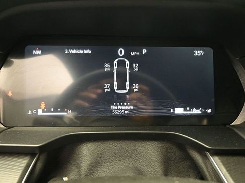 Used 2024 Jeep Grand Cherokee L Laredo image 16