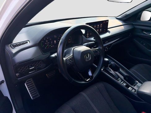 Used 2023 Honda Accord Sport image 23