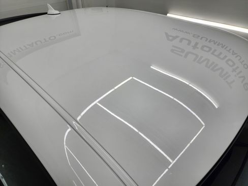 Used 2019 Dodge Challenger SRT Hellcat Redeye image 4