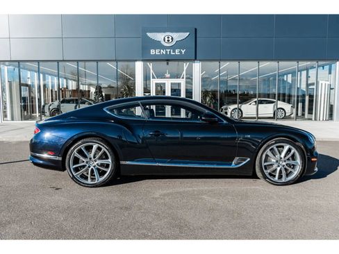 Used 2022 Bentley Continental GT V8 image 18