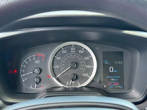 Used 2022 Toyota Corolla LE FWD image 14