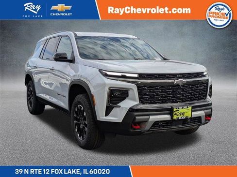 New 2026 Chevrolet Traverse Z71 w/ Driver Confidence Package image 1