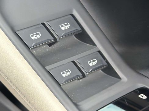 Used 2025 Audi A5 2.0T Premium Plus AWD/4WD image 35