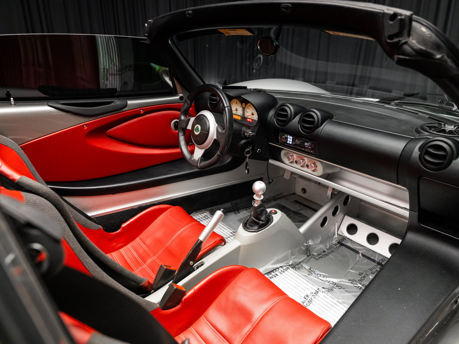 Used 2005 Lotus Elise RWD image 50