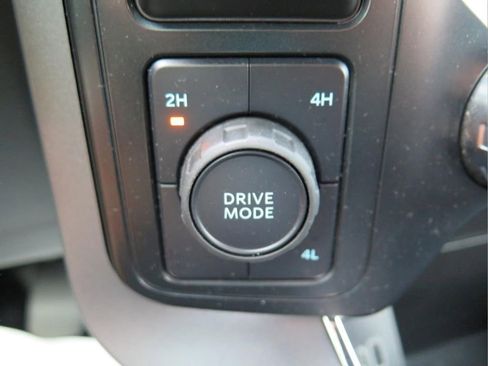 Used 2025 Ford F150 XLT w/ Equipment Group 301A Standard AWD/4WD image 12