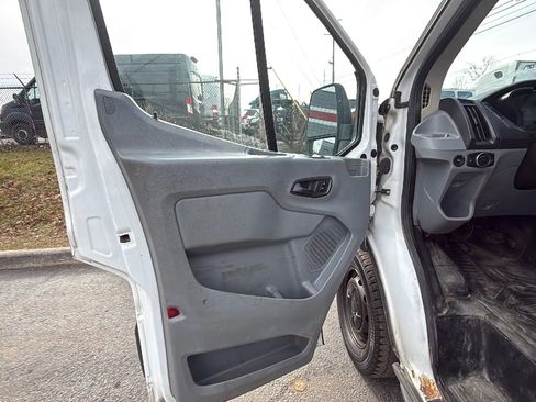Used 2015 Ford Transit 250 148 Low Roof image 7