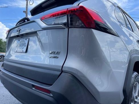 Used 2024 Toyota RAV4 XLE AWD/4WD image 10