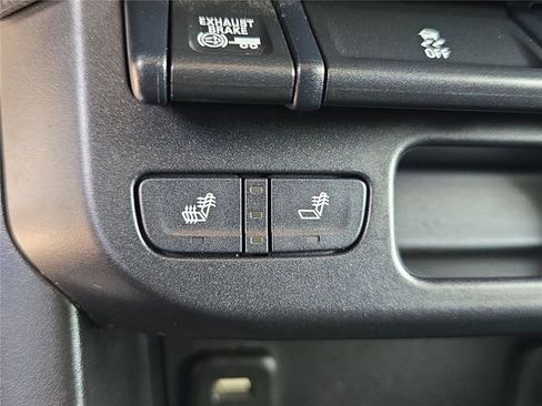 Used 2017 Chevrolet Colorado Z71 AWD/4WD image 21