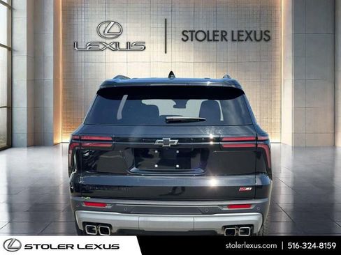 Used 2025 Chevrolet Traverse Z71 AWD/4WD image 9