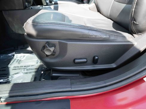 Used 2010 Ford Fusion SEL image 12