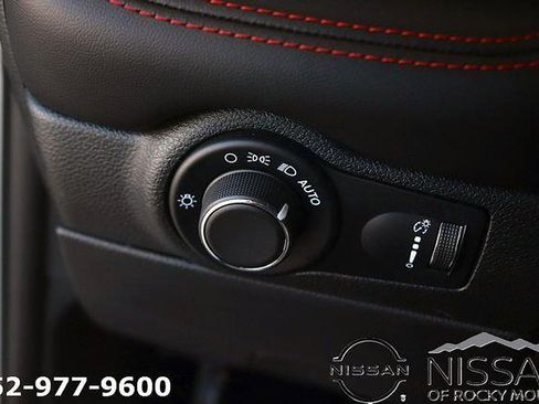 Used 2024 Dodge Durango GT AWD/4WD image 29