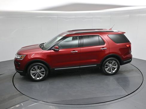 Used 2018 Ford Explorer Limited w/ Ford Safe & Smart Package image 42