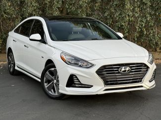 Used 2018 Hyundai Sonata Limited image 1