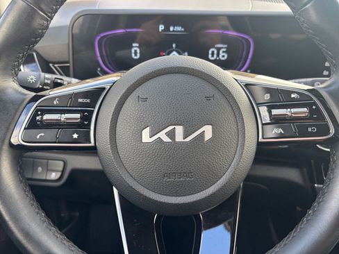 Used 2025 Kia Seltos S image 27