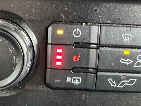 Used 2018 Ford F150 XLT w/ Equipment Group 302A Luxury AWD/4WD image 30