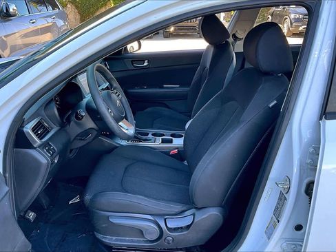 Used 2020 Kia Optima LX image 7