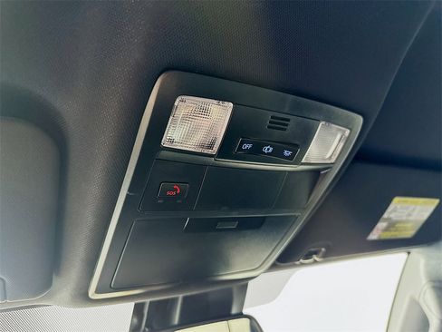 Used 2023 Toyota Tacoma TRD Sport image 34