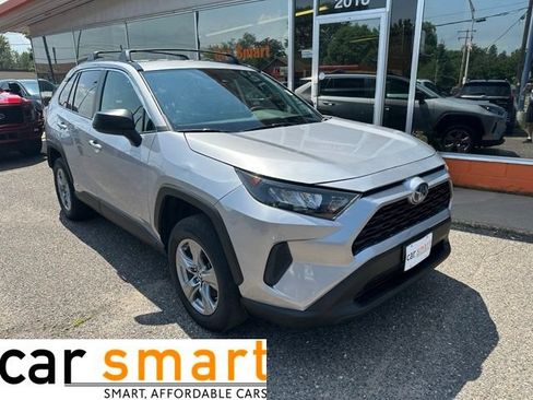 Used 2022 Toyota RAV4 LE AWD/4WD image 1