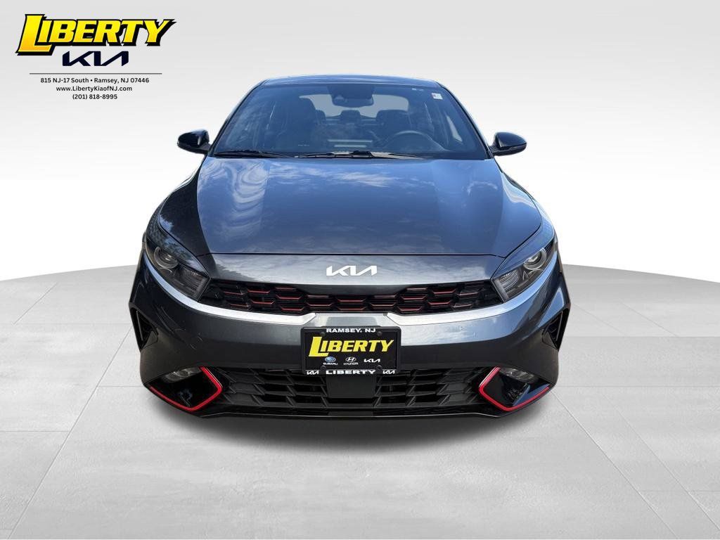 Used 2023 Kia Forte GT-Line w/ GT-Line Premium Package FWD image 2