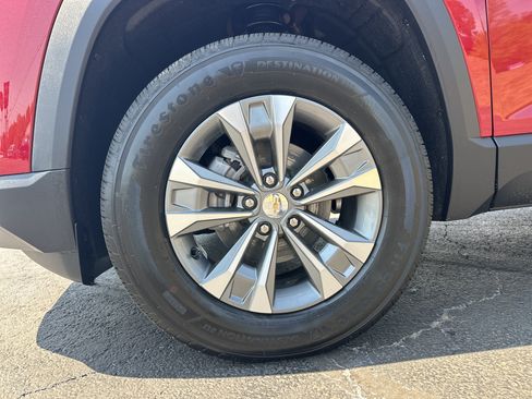 New 2026 Chevrolet Equinox LT w/ Safety and Technology Package FWD image 13