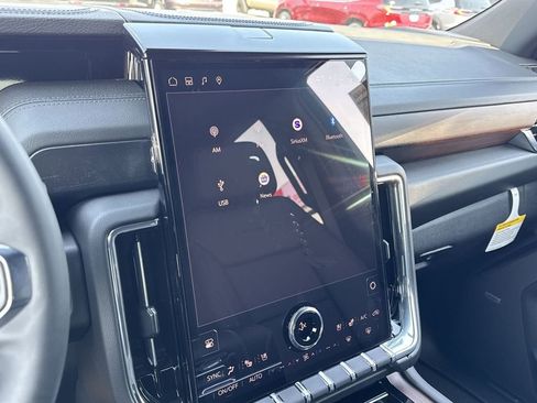 New 2026 GMC Yukon Denali w/ Denali Reserve Package image 25