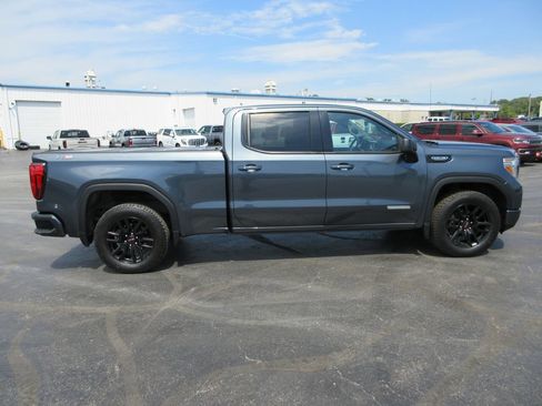 Used 2020 GMC Sierra 1500 Elevation w/ Elevation Value Package AWD/4WD image 2