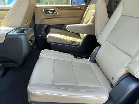 Used 2024 Chevrolet Tahoe Premier image 10