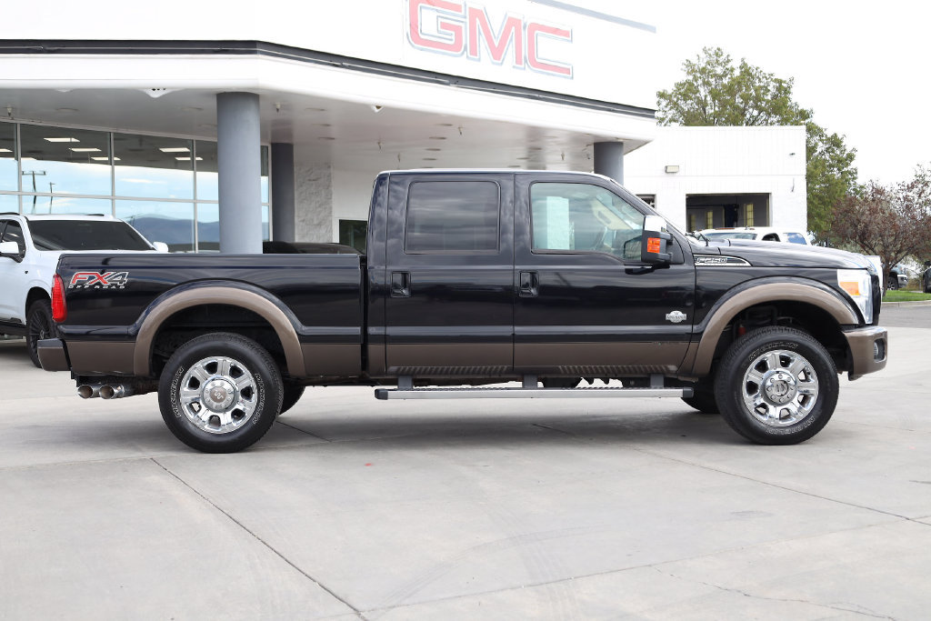 Used 2016 Ford F250 King Ranch w/ FX4 Off-Road Package AWD/4WD image 7
