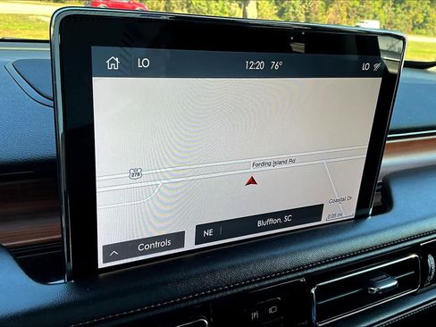 Used 2020 Lincoln Aviator Reserve w/ Equipment Group 202A image 32