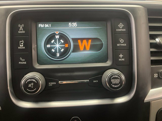 Used 2018 RAM 2500 SLT AWD/4WD image 9
