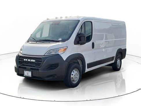 Used 2023 RAM ProMaster 3500 w/ Lane Management Group FWD image 2