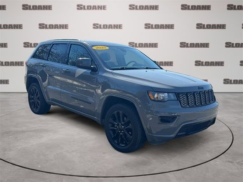 Used 2020 Jeep Grand Cherokee Altitude image 7
