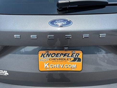 Used 2025 Ford Escape ST-Line FWD image 32