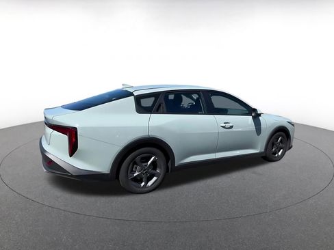 Used 2025 Kia K4 FWD image 15