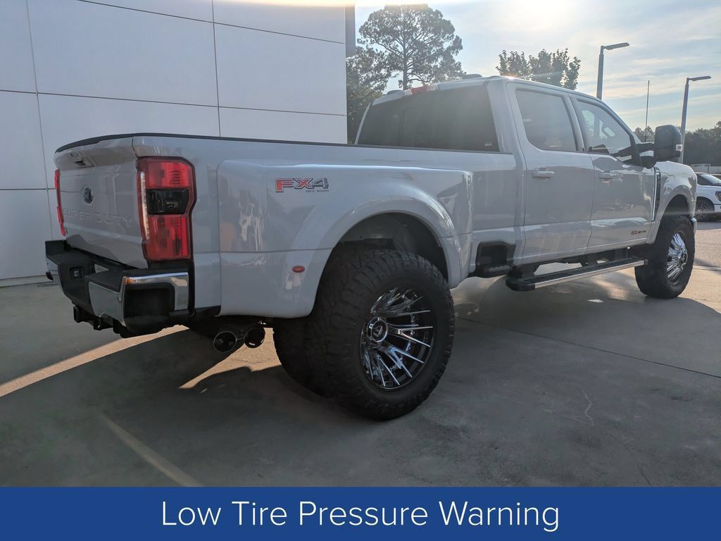 New 2026 Ford F350 Lariat AWD/4WD image 4