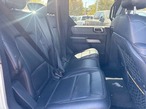 Used 2022 Ford Bronco Badlands AWD/4WD image 9