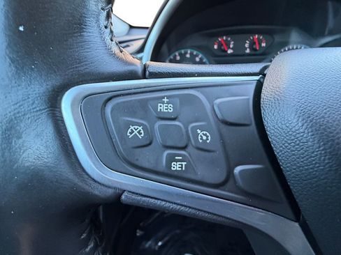 Used 2022 Chevrolet Malibu RS FWD image 22