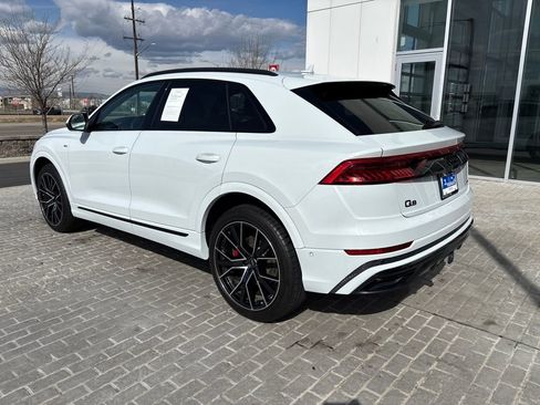 Used 2023 Audi Q8 Premium Plus w/ Premium Plus Package AWD/4WD image 3