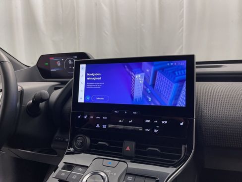 Used 2023 Toyota bZ4X XLE image 17