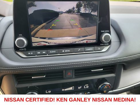 Certified 2023 Nissan Rogue SV AWD/4WD image 28