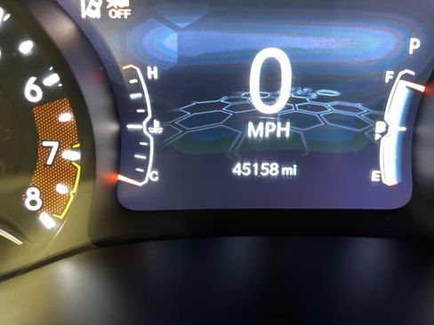 Used 2023 Jeep Compass Limited w/ Sun and Sound Group AWD/4WD image 18