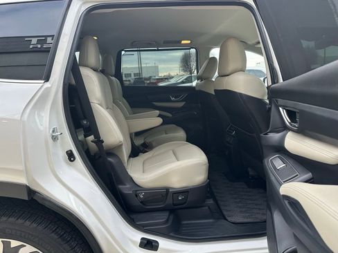 Used 2023 Subaru Ascent Limited image 30