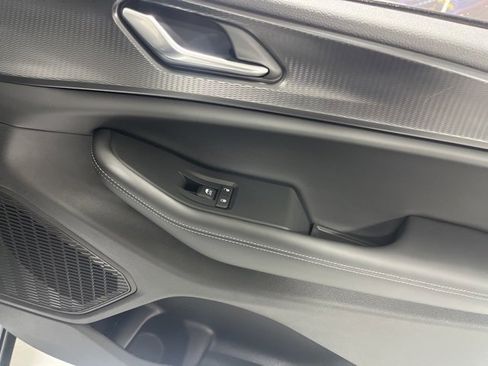 New 2025 Jeep Grand Cherokee 4WD image 22