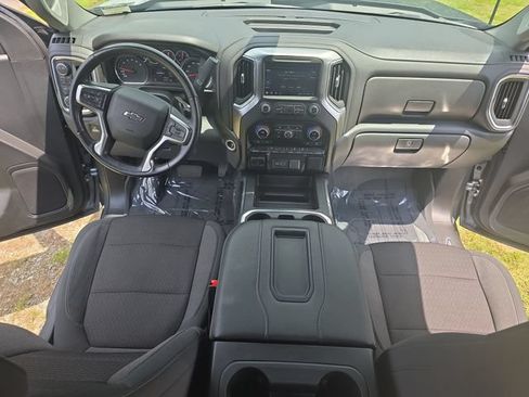 Used 2021 Chevrolet Silverado 1500 RST w/ Z71 Off-Road Package AWD/4WD image 10