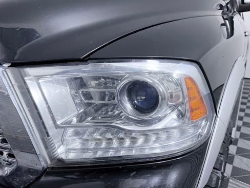 Used 2018 RAM 1500 Laramie w/ Convenience Group image 28