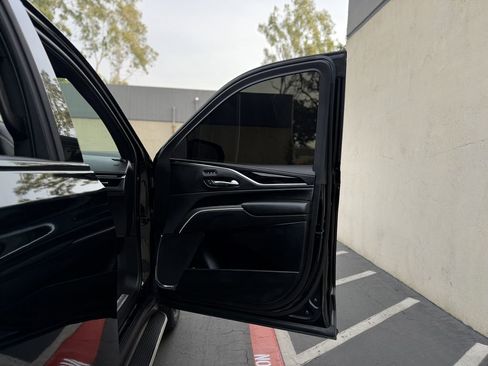 Used 2021 Cadillac Escalade Sport image 30