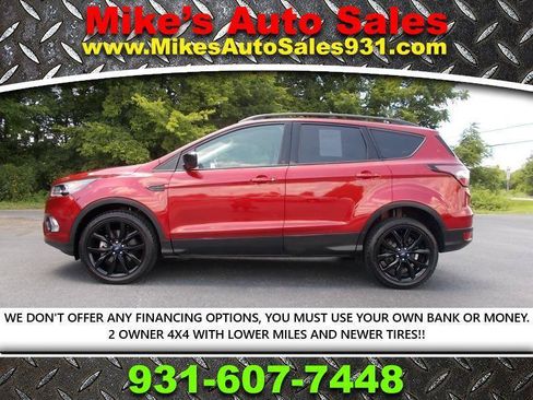 Used 2017 Ford Escape SE w/ Equipment Group 201A AWD/4WD image 1